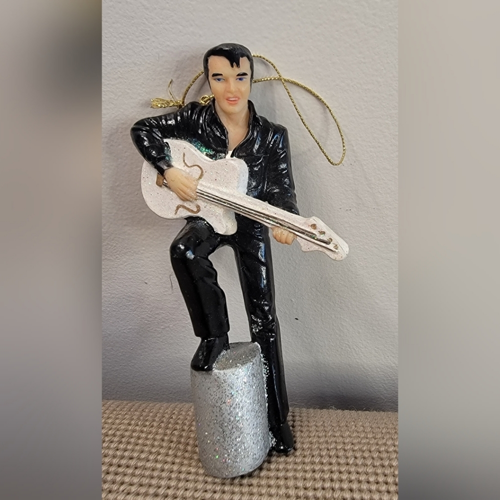 Elvis Presley Ornament from 2002